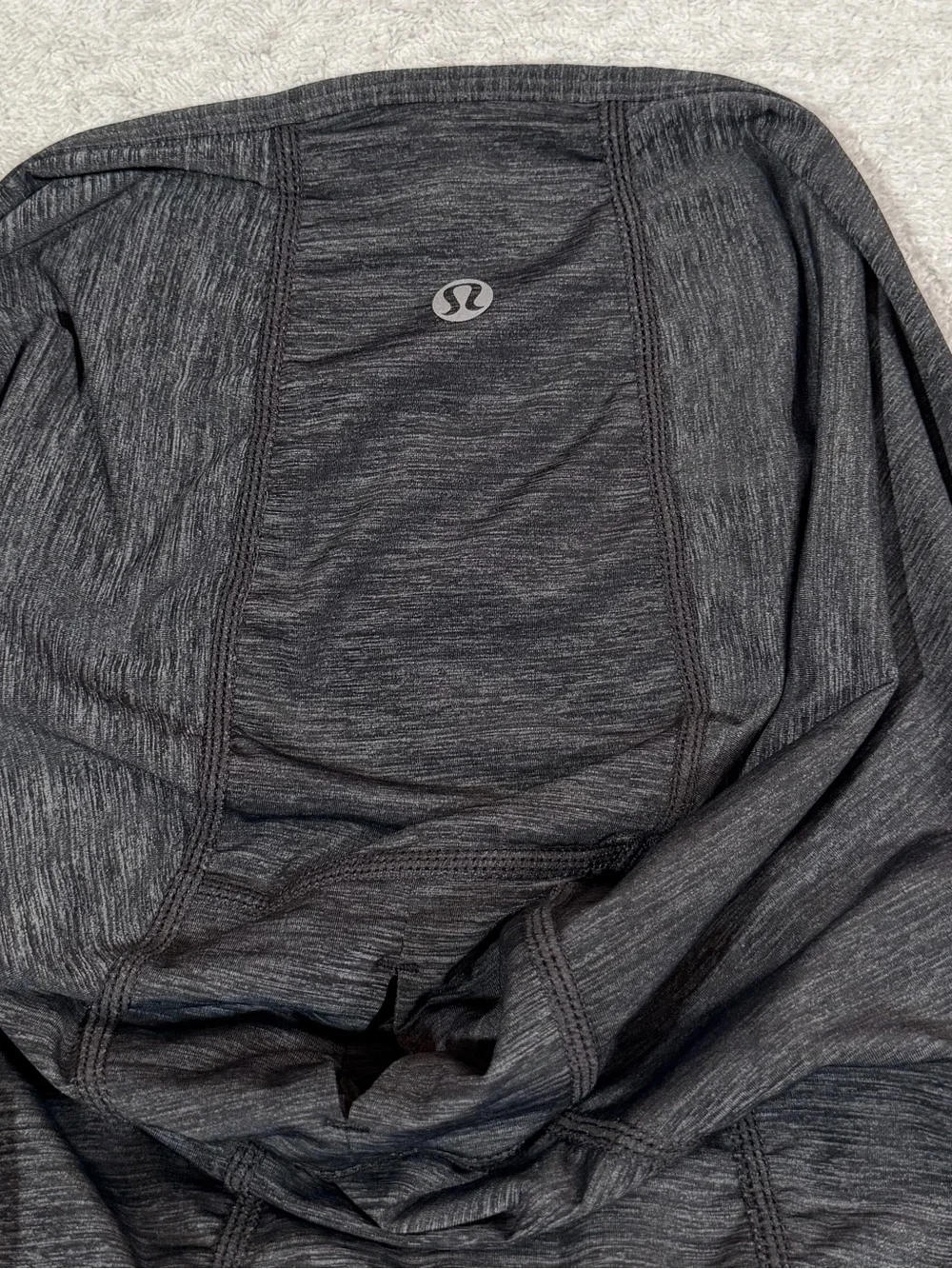 VTG Lululemon Run In The Sun Hooded Pullover Hoodie Ruffle Hem 2012 RARE W32815
